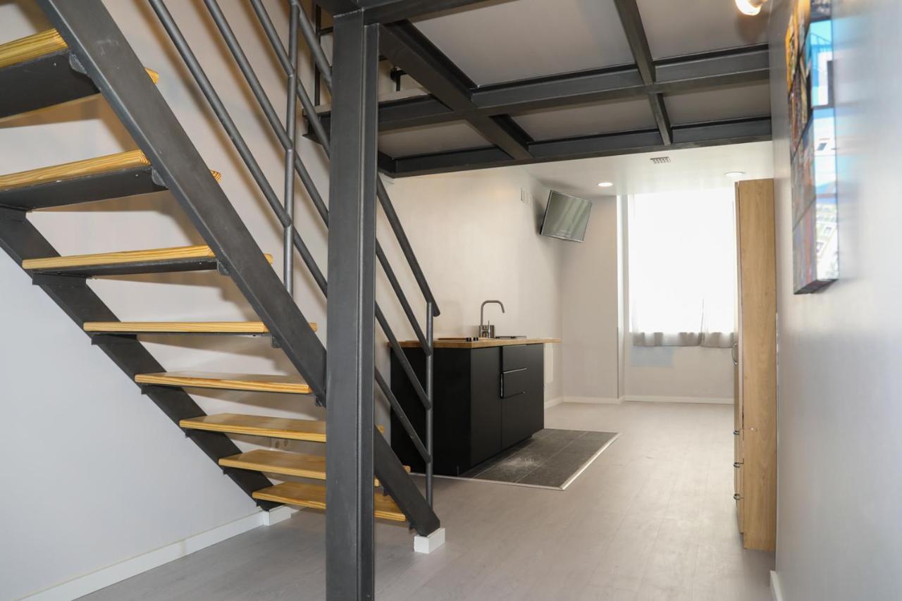 Apartamentos Lux Dinastia Lisboa Eksteriør bilde